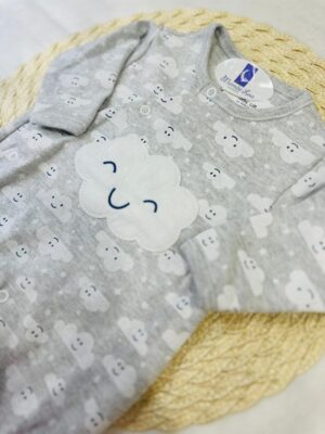 Macacão Bebê Longo Estampado Nuvem