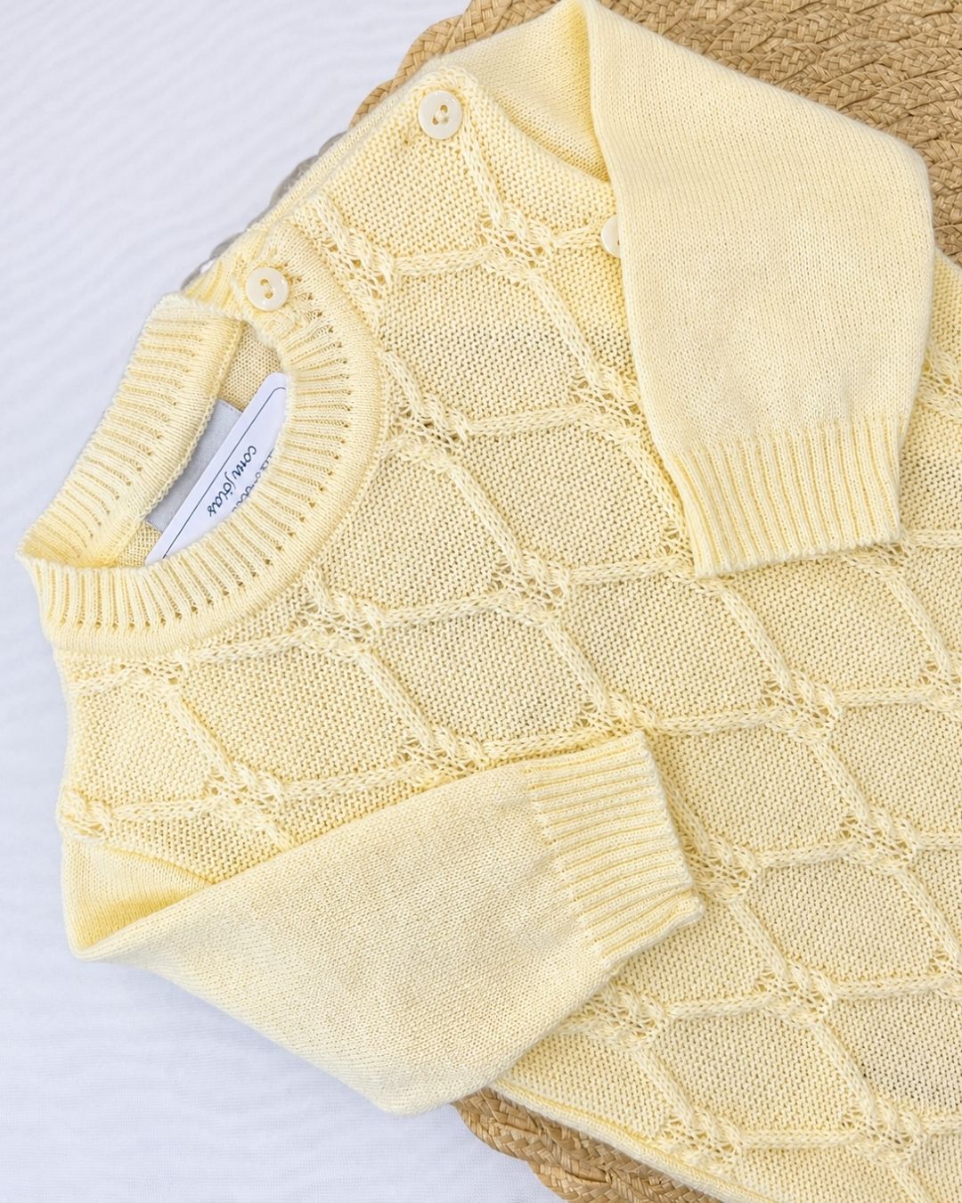 Macacão Amarelo Em Tricot Para Bebê