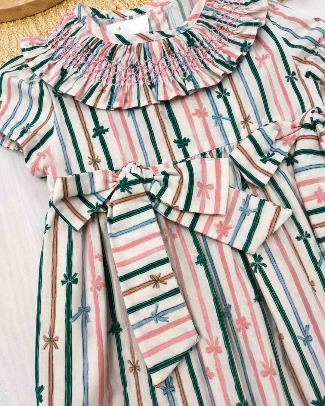 Romper Bebê Listras E Laços Delicados