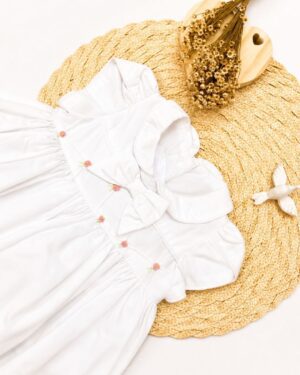 Vestido Bebê Branco Com Laço E Bordado Infantil