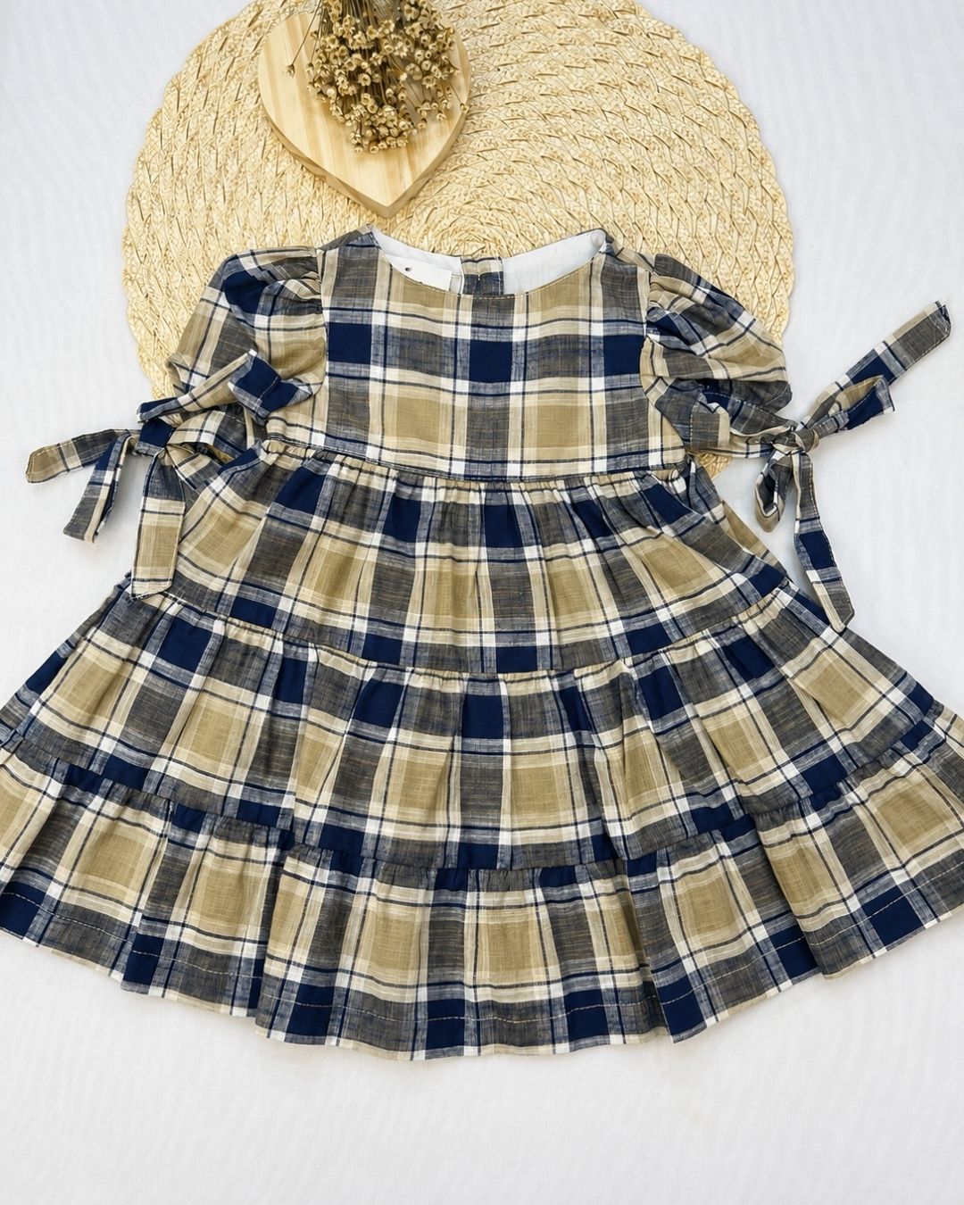 Vestido Bebê Xadrez Com Laços E Babados
