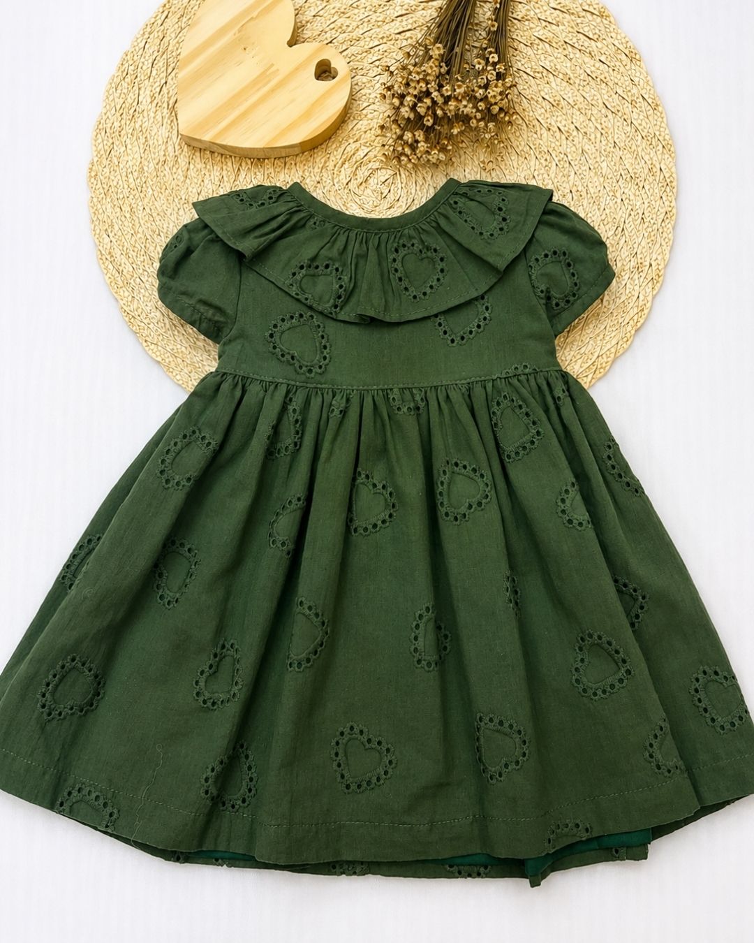Vestido Bebê Verde Com Bordado Vazado