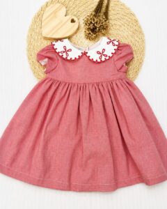 Vestido Bebê Vermelho Com Gola Bordada