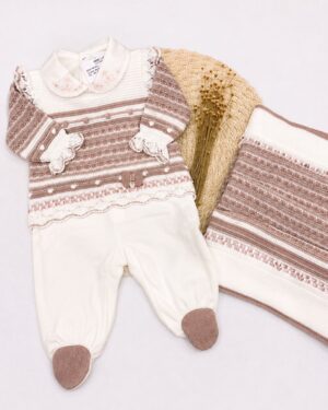 Saida Maternidade Bege Em Tricot Com Manta Infantil