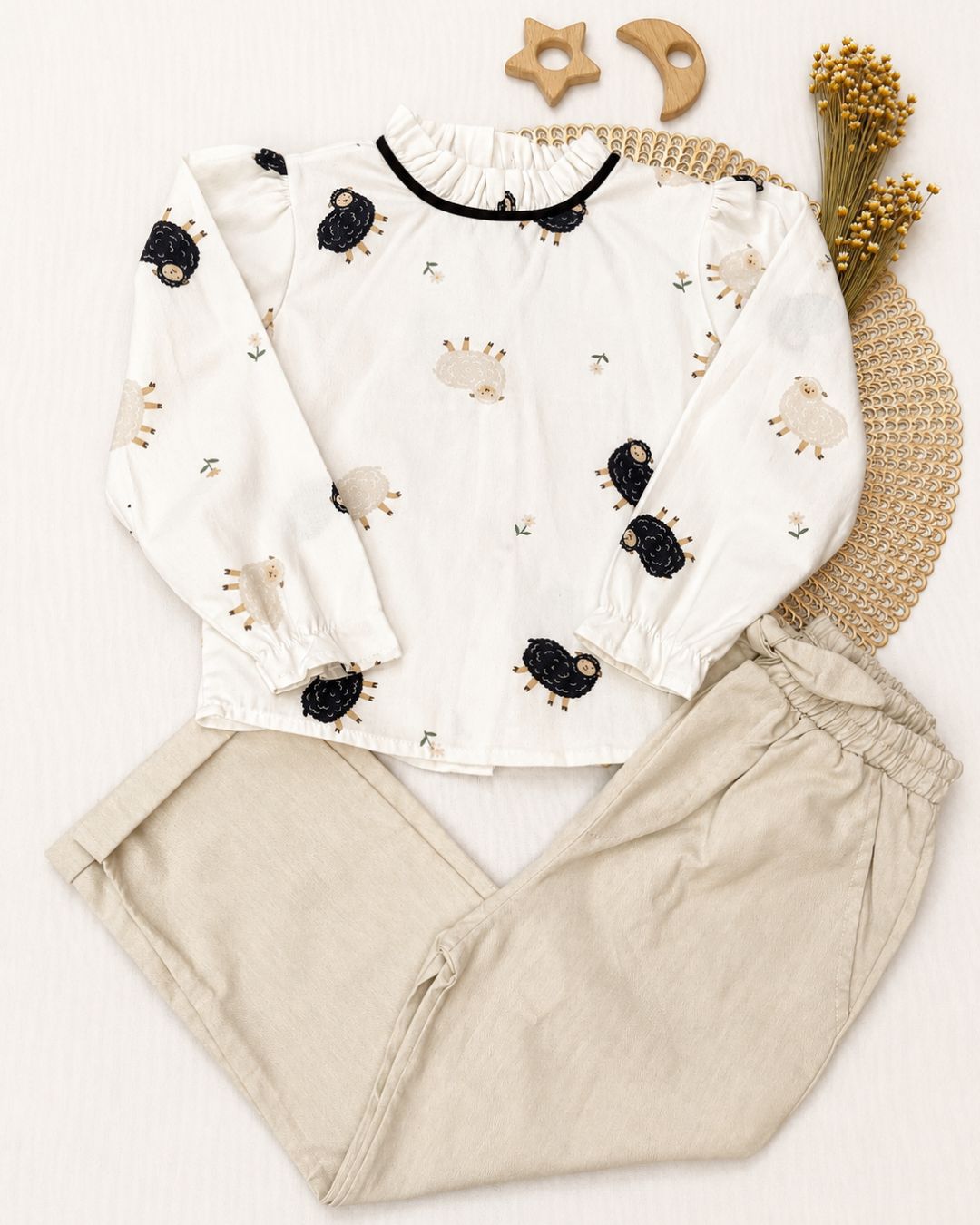 Conjunto Infantil Ovelhinhas Com Babado