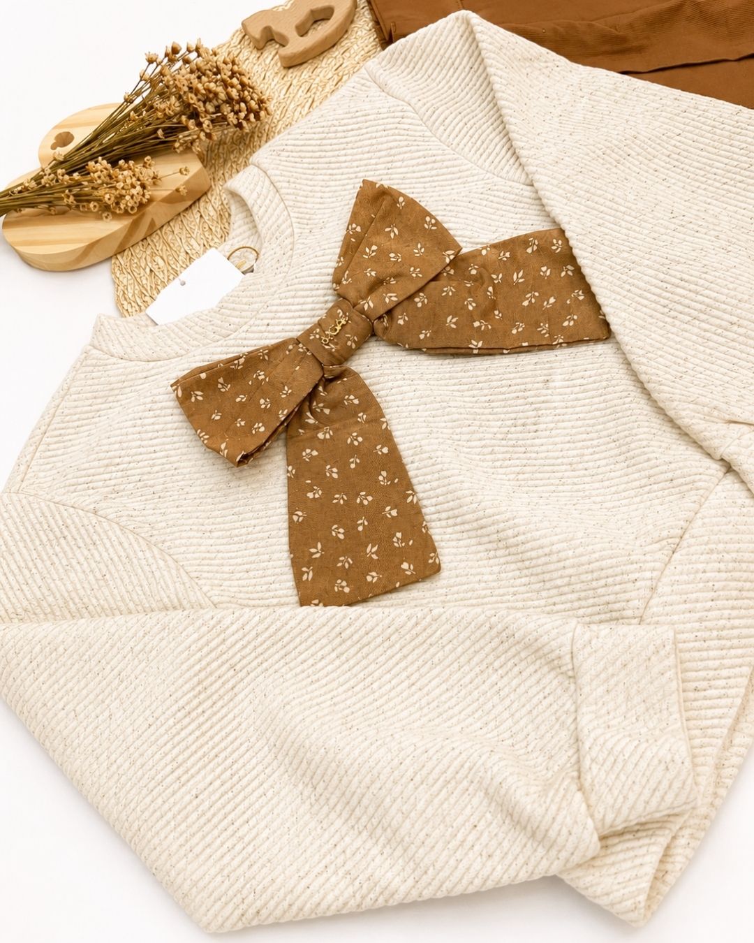 Conjunto Infantil Com Laço E Shorts Saia