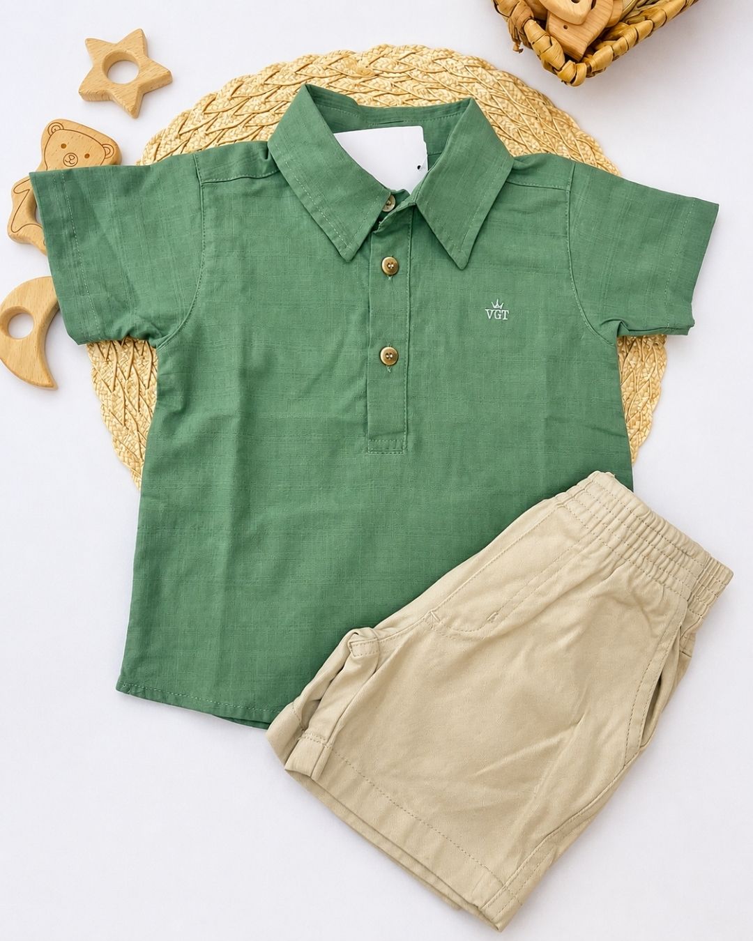 Conjunto Infantil Polo Com Shorts Bege