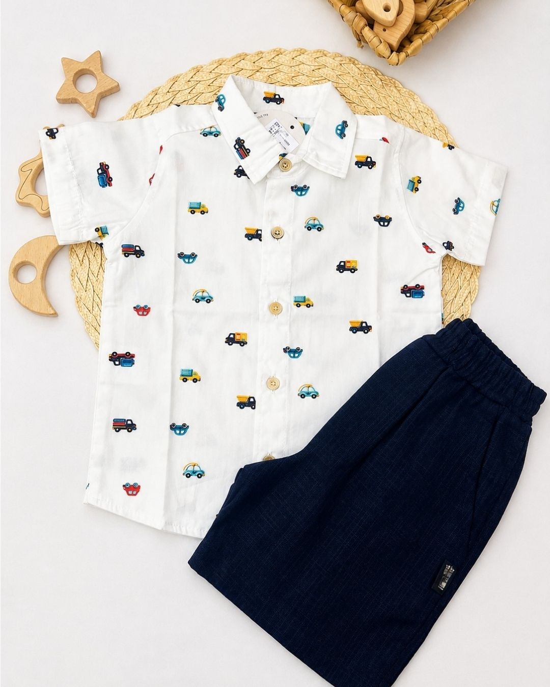 Conjunto Infantil Camisa Estampada Carrinhos