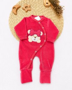 Macacão Plush Bebê Ursinha Com Laço