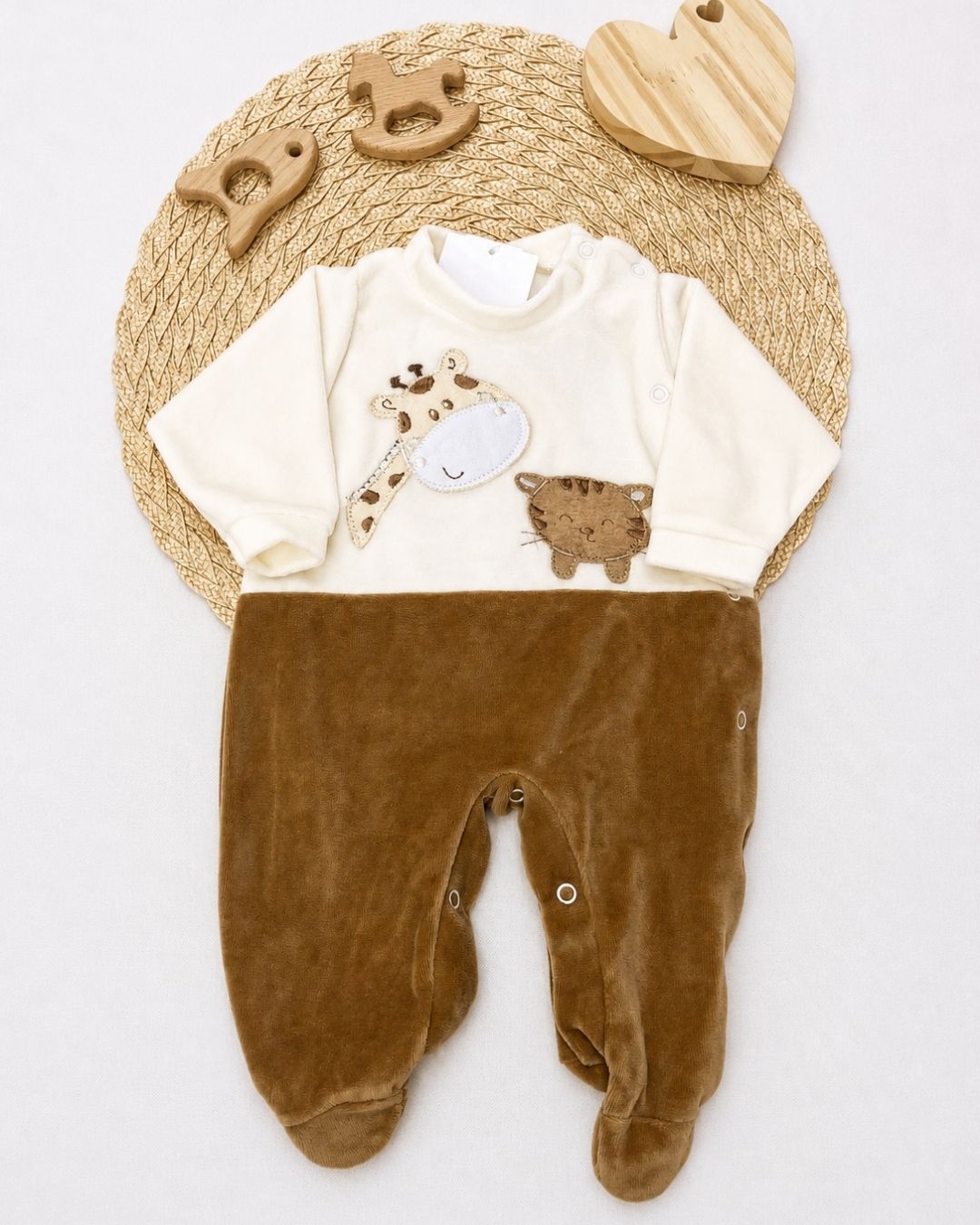Macacão Plush Bebê Safari Girafa
