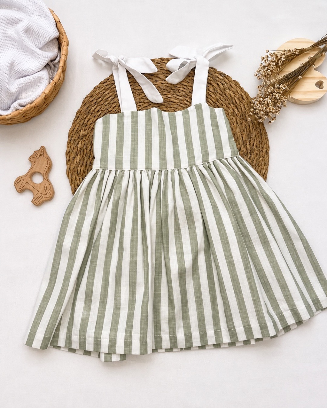 Vestido Infantil Listrado Alças De Amarrar