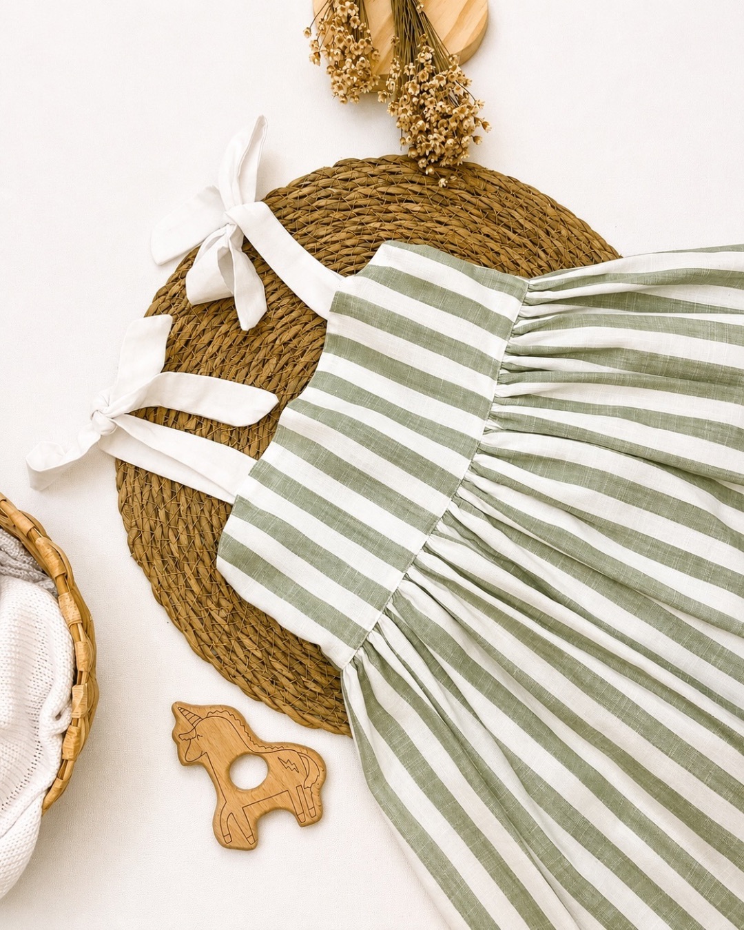 Vestido Infantil Listrado Alças De Amarrar
