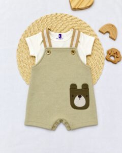 Conjunto Bebê Com Jardineira Bolsinho De Urso