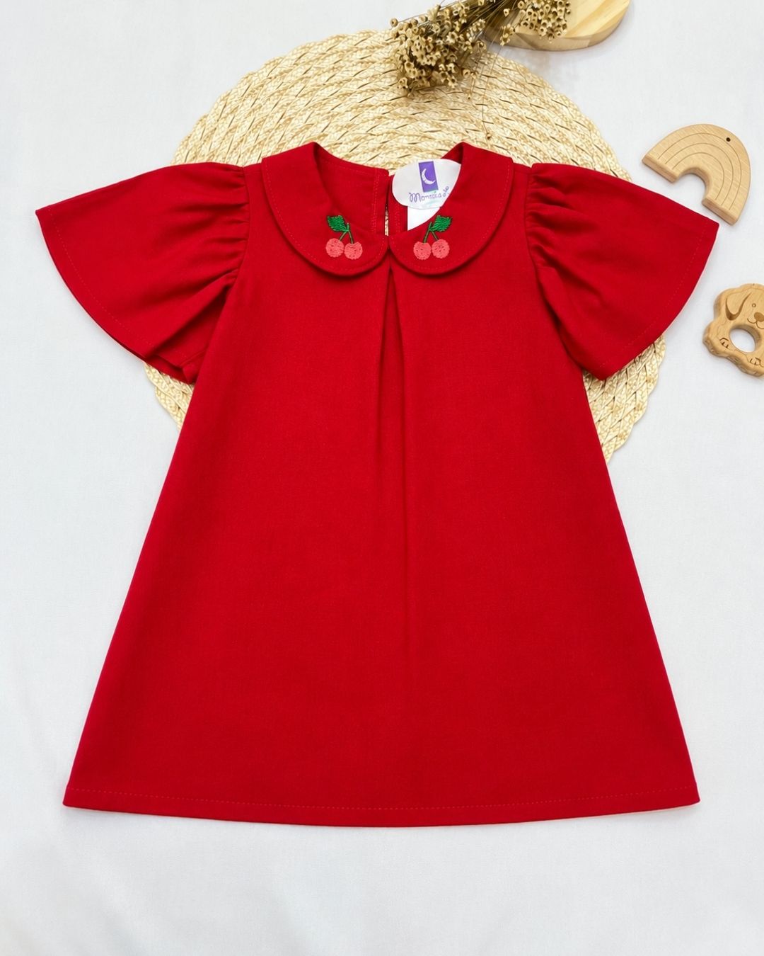 Vestido Bebê Com Gola Bordada De Cerejas